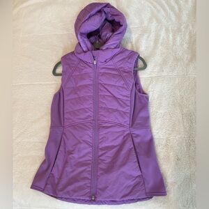 Lululemon running vest “another mile vest” Hood detaches
